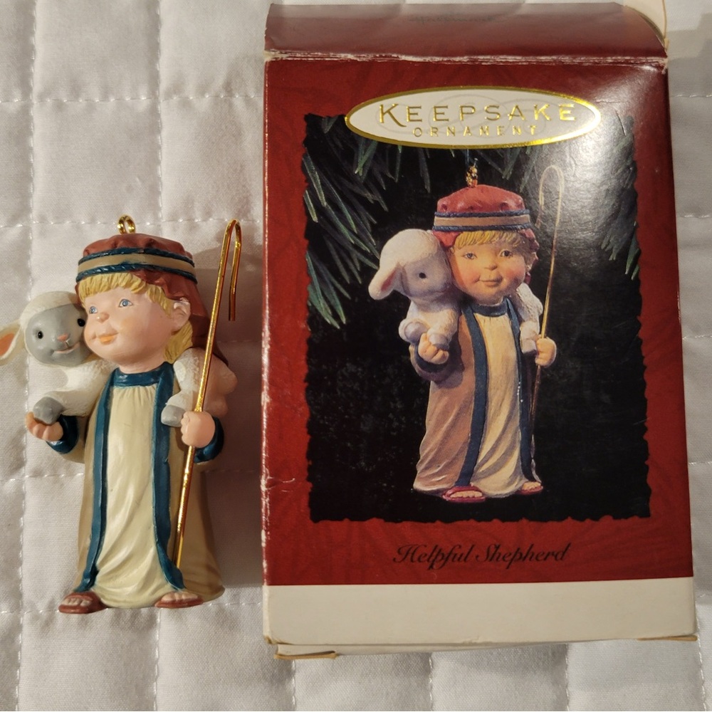 VTG 1994 Vintage Hallmark Keepsake‎ Helpful Shepherd Christmas Ornament Festive